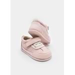 PEMBE