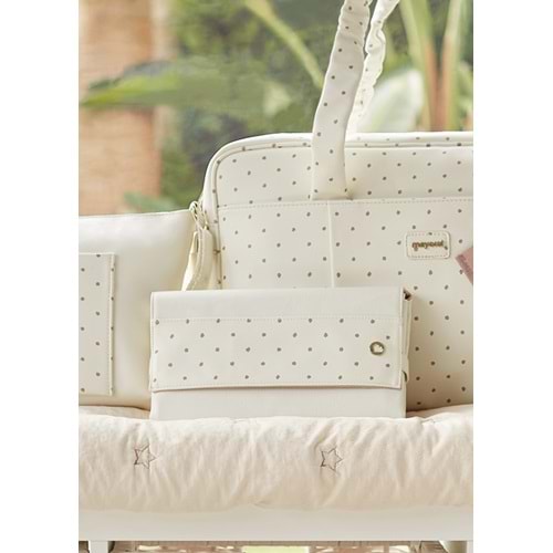 Mayoral Krem Bebek Alt Değiştirme Pedi