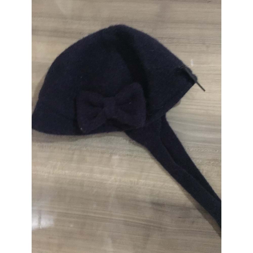 Yünlü kışlık bere