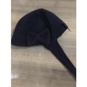 Yünlü kışlık bere